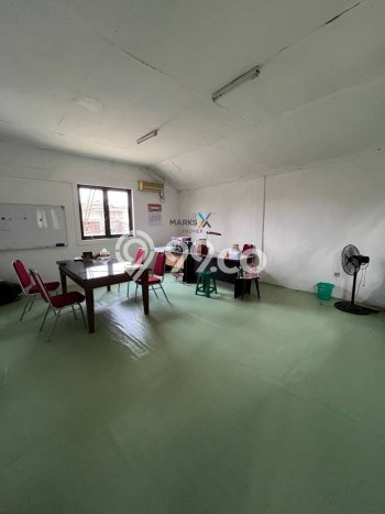 Area Ramai! Gudang Dijual di Wagir untuk Bisnis Luas Bangunan 1700m2 Area Ramai! Gudang Dijual di Wagir untuk Bisnis Luas Bangunan 1700m2