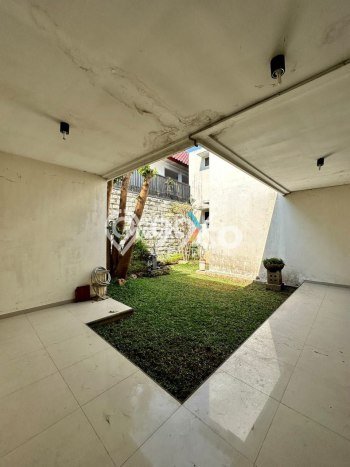 Rumah Mewah Siap Huni LT 423m2 di Klojen, Malang Rumah Mewah Siap Huni LT 423m2 di Klojen, Malang