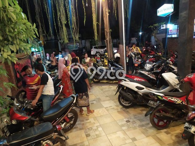 Unit Komersial Dijual di Wonorejo Pasuruan Luas Bangunan 500m2 Unit Komersial Dijual di Wonorejo Pasuruan Luas Bangunan 500m2
