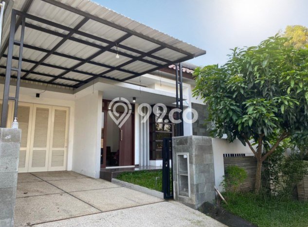 Dijual Cepat Rumah Favorit Siap Huni LB 177m2 di Blimbing, Malang Dijual Cepat Rumah Favorit Siap Huni LB 177m2 di Blimbing, Malang