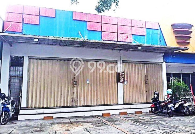 Disewakan Komersial di Klojen Malang LT 260m2, LB 160m2 Disewakan Komersial di Klojen Malang LT 260m2, LB 160m2