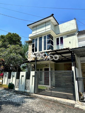 Rumah Luas Asri 3 KT Siap Pakai di Tunggulwulung Malang Rumah Luas Asri 3 KT Siap Pakai di Tunggulwulung Malang