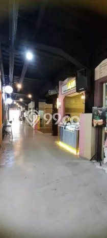 LOKASI PREMIUM! Komersial Kawasan Ciputat, Luas 6m², Area Niaga LOKASI PREMIUM! Komersial Kawasan Ciputat, Luas 6m², Area Niaga