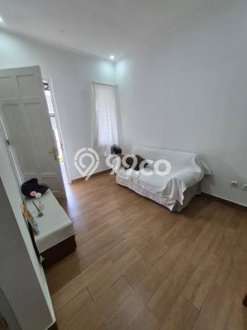 Rumah Minimalis 2 KT di BSD Nusaloka Tangerang Semi Furnished Rumah Minimalis 2 KT di BSD Nusaloka Tangerang Semi Furnished