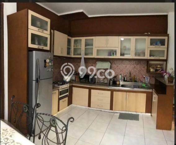 Rumah Eksklusif Dijual LT 350m2 di Kebon Jeruk, Jakarta Barat Rumah Eksklusif Dijual LT 350m2 di Kebon Jeruk, Jakarta Barat