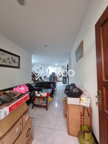 Rumah Elit Modern Tanpa Renovasi di Tanjung Duren Jakarta Barat Rumah Elit Modern Tanpa Renovasi di Tanjung Duren Jakarta Barat