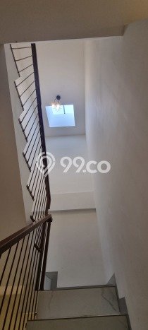 Dijual Rumah Kost di Tanjung Duren, Jakarta Barat, 0 KT, 24 KM, Bangunan 346m2 Dijual Rumah Kost di Tanjung Duren, Jakarta Barat, 0 KT, 24 KM, Bangunan 346m2