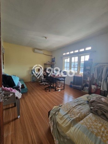 Rumah Elit Modern Tanpa Renovasi di Tomang Jakarta Barat Rumah Elit Modern Tanpa Renovasi di Tomang Jakarta Barat