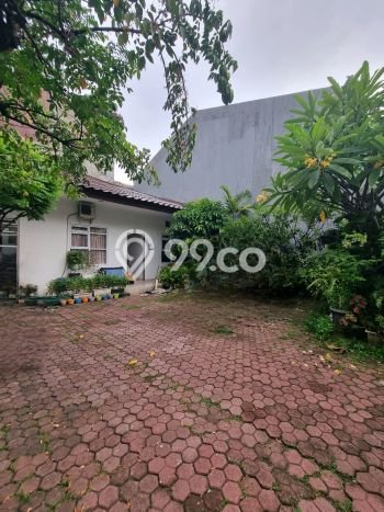 Rumah Luxury Modern Tanpa Renovasi di Kota Bambu Selatan Jakarta Barat Rumah Luxury Modern Tanpa Renovasi di Kota Bambu Selatan Jakarta Barat