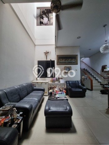 Rumah Minimalis 4 KT LT 77m2 di Tanjung Duren Rumah Minimalis 4 KT LT 77m2 di Tanjung Duren