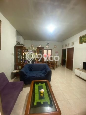 For Sale Rumah 3 Kamar Lokasi Ideal Nyaman dan Strategis di Pancoran Mas For Sale Rumah 3 Kamar Lokasi Ideal Nyaman dan Strategis di Pancoran Mas