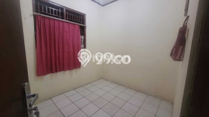 Dijual! Komersial di Margonda Depok LT 514m2 / LB 500m2 Kawasan Bisnis Dijual! Komersial di Margonda Depok LT 514m2 / LB 500m2 Kawasan Bisnis