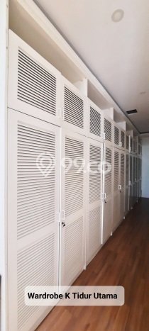 Rumah Luxury Modern Tanpa Renovasi di Rawamangun Jakarta Timur Rumah Luxury Modern Tanpa Renovasi di Rawamangun Jakarta Timur
