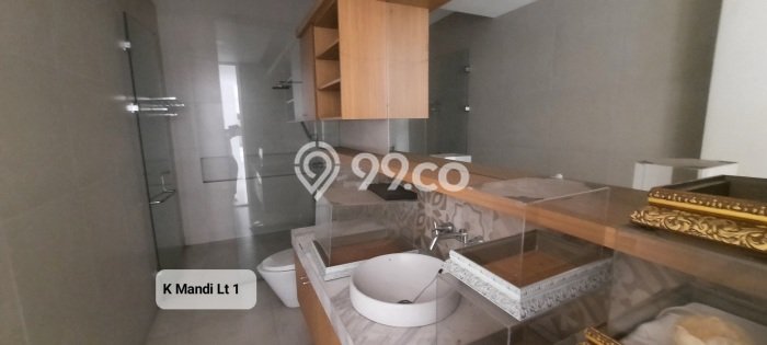 Rumah Luxury Modern Tanpa Renovasi di Rawamangun Jakarta Timur Rumah Luxury Modern Tanpa Renovasi di Rawamangun Jakarta Timur