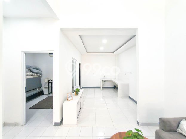 Rumah Lingkungan Asri kawasan Bintaro, Tangerang Selatan, Luas 72m² Bangunan 50m² Rumah Lingkungan Asri kawasan Bintaro, Tangerang Selatan, Luas 72m² Bangunan 50m²