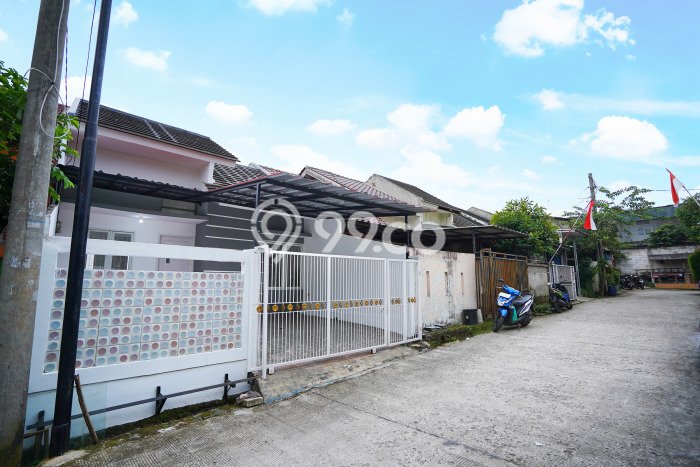 DIJUAL CEPAT! Rumah Ready Stock Area Strategis Cinangka, LT 75m² LB 27m² DIJUAL CEPAT! Rumah Ready Stock Area Strategis Cinangka, LT 75m² LB 27m²
