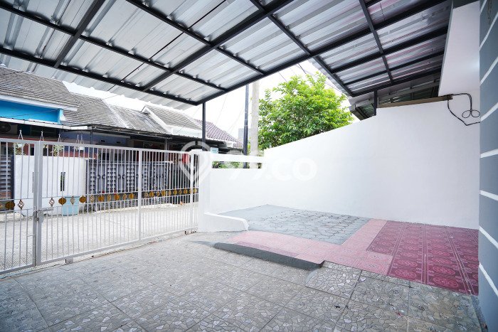 DIJUAL CEPAT! Rumah Ready Stock Area Strategis Cinangka, LT 75m² LB 27m² DIJUAL CEPAT! Rumah Ready Stock Area Strategis Cinangka, LT 75m² LB 27m²