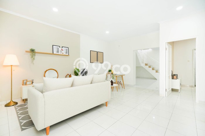Rumah Siap Huni 3 KT 3 KM di Sentul, Bogor Rumah Siap Huni 3 KT 3 KM di Sentul, Bogor