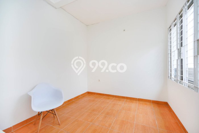 Kesempatan Investasi 4 Kamar Tidur dan 3 Kamar Mandi di Kota Wisata, Dekat Pusat Kota, Bogor Kesempatan Investasi 4 Kamar Tidur dan 3 Kamar Mandi di Kota Wisata, Dekat Pusat Kota, Bogor