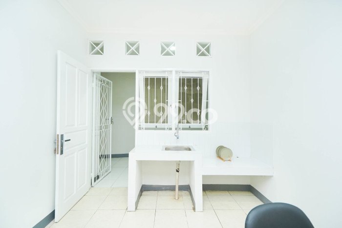 Bisa KPR! Rumah Gunung Putri, Bogor, Luas 115m² Bangunan 54m² Bisa KPR! Rumah Gunung Putri, Bogor, Luas 115m² Bangunan 54m²