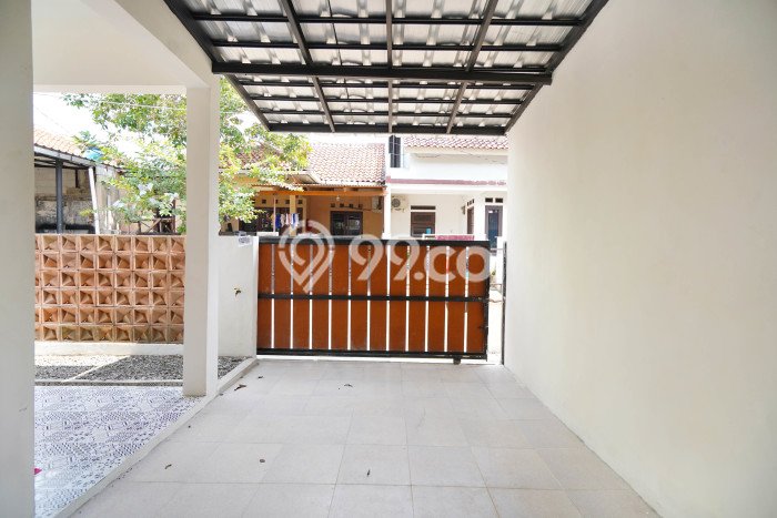 Rumah 3 KT 2 KM Luas Tanah 110m², LB 88m² di Limo, Depok Rumah 3 KT 2 KM Luas Tanah 110m², LB 88m² di Limo, Depok