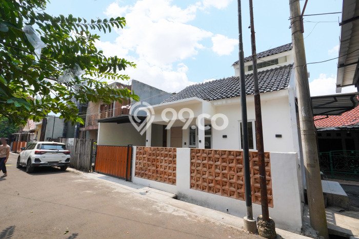 Rumah 3 KT 2 KM Luas Tanah 110m², LB 88m² di Limo, Depok Rumah 3 KT 2 KM Luas Tanah 110m², LB 88m² di Limo, Depok