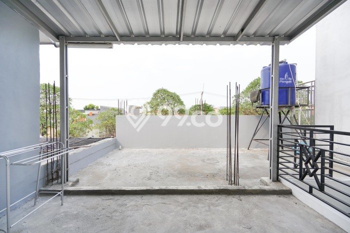 Rumah Siap Pakai di Sukatani, Depok, LT 93m² Bangunan 123m² Rumah Siap Pakai di Sukatani, Depok, LT 93m² Bangunan 123m²
