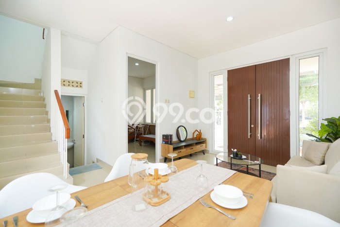 Rumah Terawat LT 114m² / LB 90m² di Lokasi Strategis Citra Grand, Jakarta Timur Rumah Terawat LT 114m² / LB 90m² di Lokasi Strategis Citra Grand, Jakarta Timur