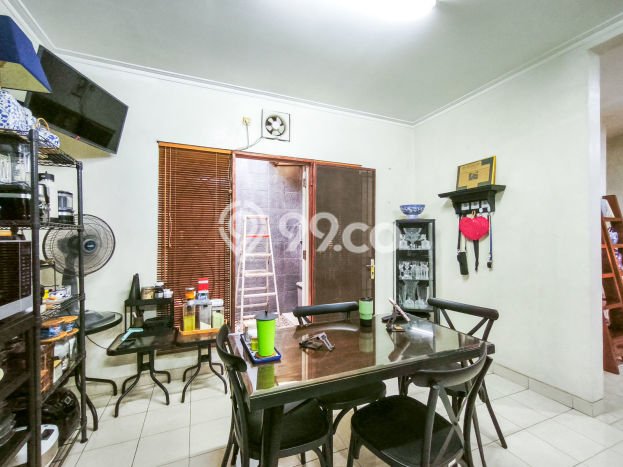 Jual Rumah Mewah Megah Dengan View Eksklusif di Kota Wisata, Bogor Jual Rumah Mewah Megah Dengan View Eksklusif di Kota Wisata, Bogor