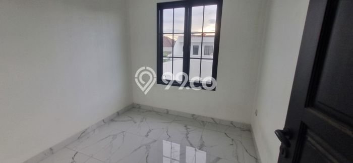 Siap Huni Rumah Mewah 3 Kamar di Pasar Minggu Dekat ke Mana Pun Siap Huni Rumah Mewah 3 Kamar di Pasar Minggu Dekat ke Mana Pun
