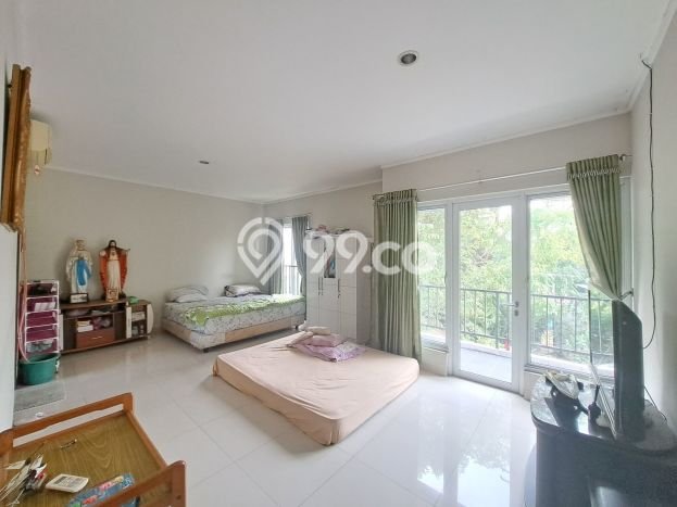 Dijual Cepat Rumah Bagus Siap Huni LB 231m2 di Karawaci, Tangerang Dijual Cepat Rumah Bagus Siap Huni LB 231m2 di Karawaci, Tangerang