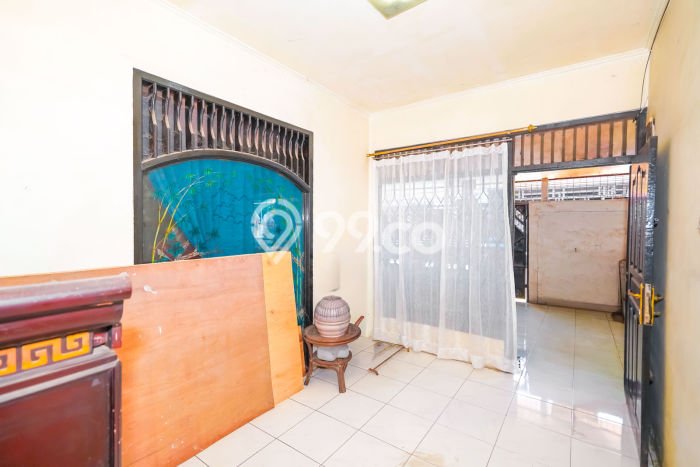 Dijual Cepat Rumah Bagus Siap Huni LB 238m2 di Sawangan, Depok Dijual Cepat Rumah Bagus Siap Huni LB 238m2 di Sawangan, Depok