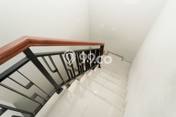 Siap Huni Rumah Mewah 4 Kamar di Cakung Dekat ke Mana Pun Siap Huni Rumah Mewah 4 Kamar di Cakung Dekat ke Mana Pun