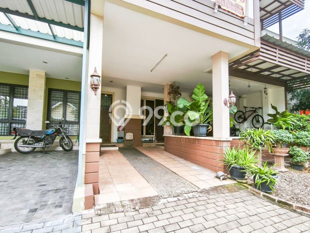 Jual Rumah Mewah Megah Dengan View Eksklusif di Kota Wisata, Bogor Jual Rumah Mewah Megah Dengan View Eksklusif di Kota Wisata, Bogor