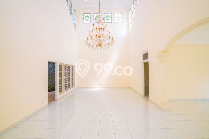 Hunian Mewah Dijual LT 400m2 di Cilandak, Jakarta Selatan Hunian Mewah Dijual LT 400m2 di Cilandak, Jakarta Selatan