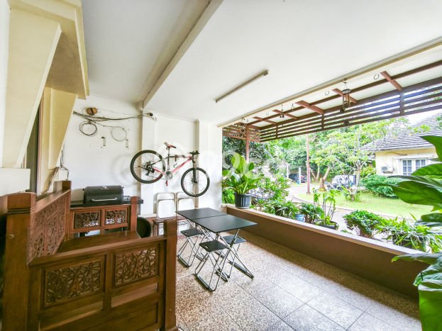 Jual Rumah Mewah Megah Dengan View Eksklusif di Kota Wisata, Bogor Jual Rumah Mewah Megah Dengan View Eksklusif di Kota Wisata, Bogor