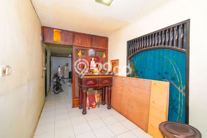 Dijual Cepat Rumah Bagus Siap Huni LB 238m2 di Sawangan, Depok Dijual Cepat Rumah Bagus Siap Huni LB 238m2 di Sawangan, Depok