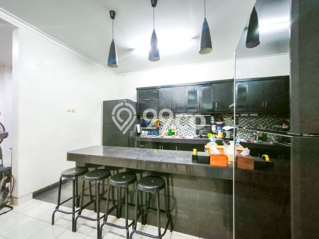Jual Rumah Mewah Megah Dengan View Eksklusif di Kota Wisata, Bogor Jual Rumah Mewah Megah Dengan View Eksklusif di Kota Wisata, Bogor