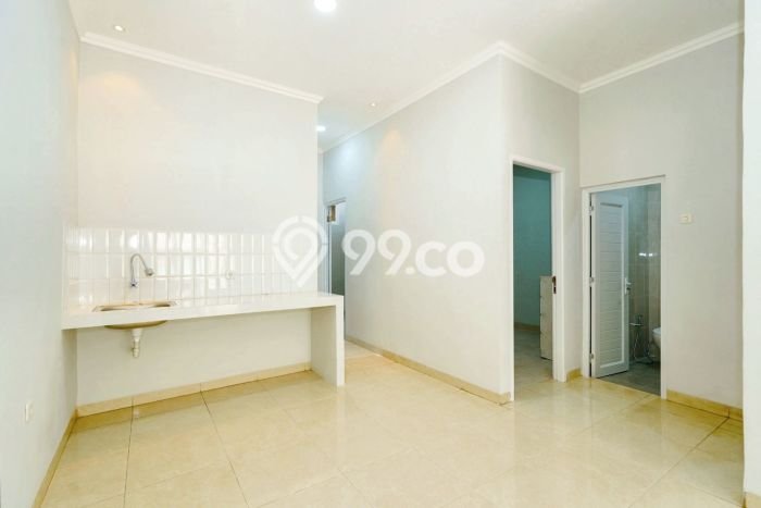 DIJUAL CEPAT! Rumah area Ciputat, Tangerang Selatan, Luas 96m² Bangunan 64m² HARGA NEGO! DIJUAL CEPAT! Rumah area Ciputat, Tangerang Selatan, Luas 96m² Bangunan 64m² HARGA NEGO!