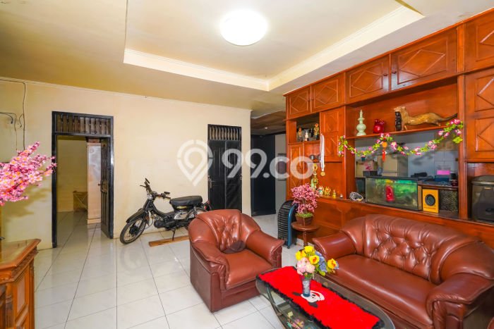 Dijual Cepat Rumah Bagus Siap Huni LB 238m2 di Sawangan, Depok Dijual Cepat Rumah Bagus Siap Huni LB 238m2 di Sawangan, Depok