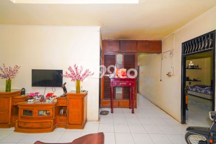 Dijual Cepat Rumah Bagus Siap Huni LB 238m2 di Sawangan, Depok Dijual Cepat Rumah Bagus Siap Huni LB 238m2 di Sawangan, Depok