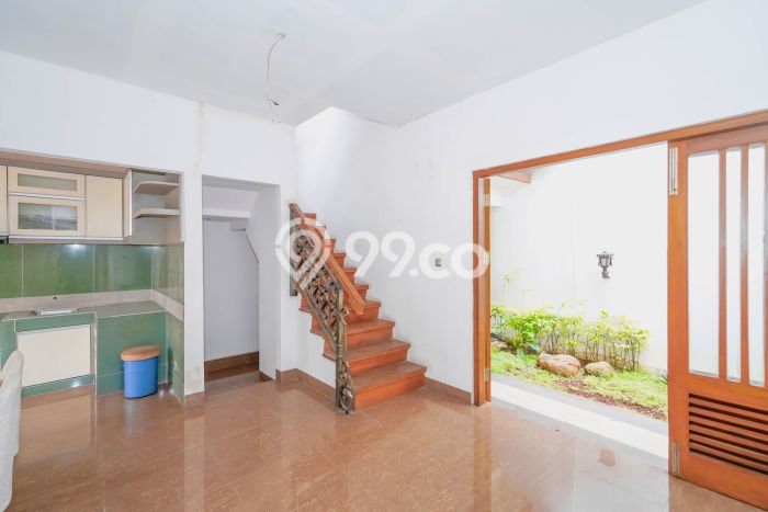 Hunian Mewah Dijual LT 124m2 di Pancoran Mas, Depok Hunian Mewah Dijual LT 124m2 di Pancoran Mas, Depok