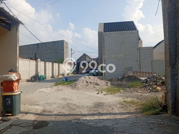 For Sale Hunian Rumah Terawat 2 Kamar di Harapan Indah, Bekasi For Sale Hunian Rumah Terawat 2 Kamar di Harapan Indah, Bekasi