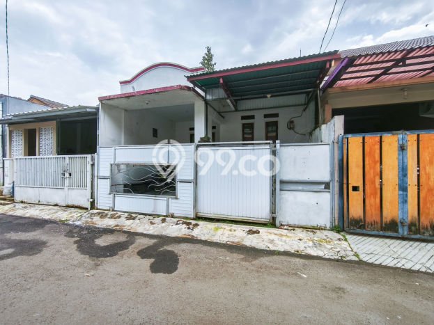 Rumah Modern LB/LT 60m2/72m2 Siap Huni Area Tanah Sareal, Bogor Rumah Modern LB/LT 60m2/72m2 Siap Huni Area Tanah Sareal, Bogor