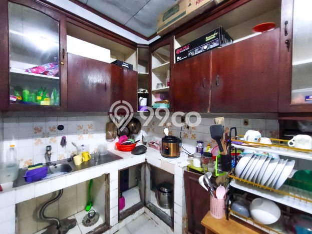 Rumah Eksklusif Dijual LT 200m2 di Palmerah, Jakarta Barat Rumah Eksklusif Dijual LT 200m2 di Palmerah, Jakarta Barat
