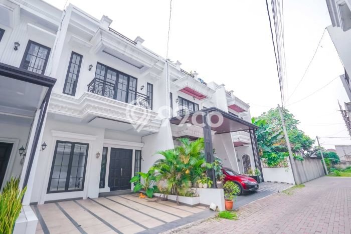 Siap Huni Rumah Mewah 3 Kamar di Pasar Minggu Dekat ke Mana Pun Siap Huni Rumah Mewah 3 Kamar di Pasar Minggu Dekat ke Mana Pun