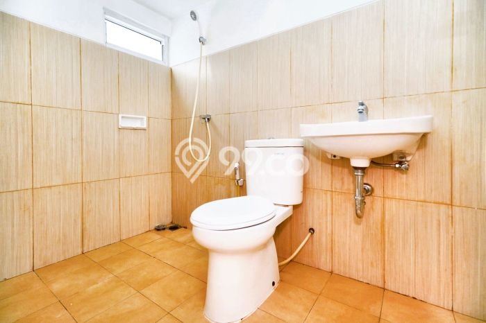 Rumah Modern 2 KT di BSD Tangerang Rumah Modern 2 KT di BSD Tangerang