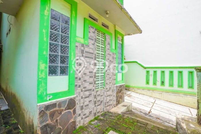 Hunian Nyaman Asri 3 KT Siap Pakai di Cibubur Jakarta Timur Hunian Nyaman Asri 3 KT Siap Pakai di Cibubur Jakarta Timur