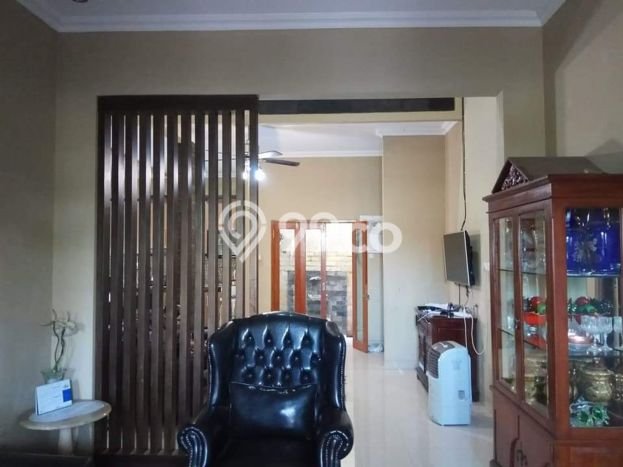 Rumah Luas Asri 4 KT Siap Pakai di harapan indah Bekasi Rumah Luas Asri 4 KT Siap Pakai di harapan indah Bekasi