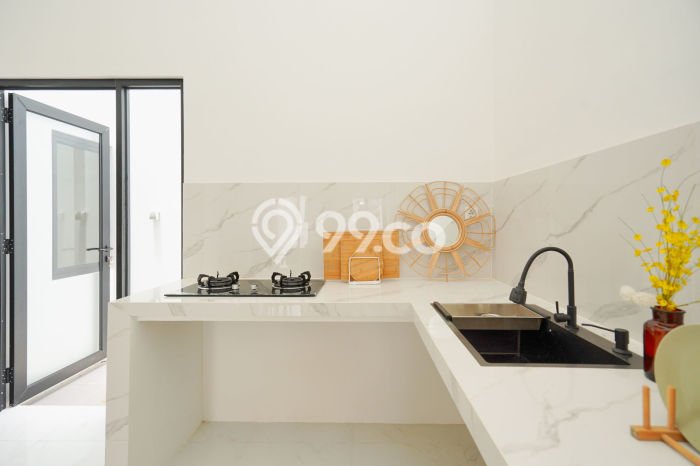 Rumah Terawat di Harapan Indah, Bekasi, LT 94m² Bangunan 162m² HARGA MENARIK! Rumah Terawat di Harapan Indah, Bekasi, LT 94m² Bangunan 162m² HARGA MENARIK!